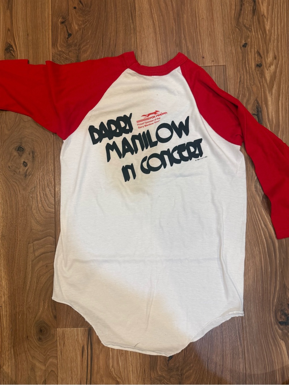 Vintage Barry Manilow Paradise Tour 1984 raglan baseball T
